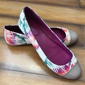 Calvin Klein Tan and Floral Flats